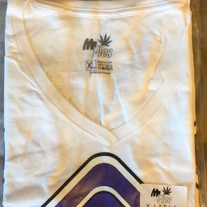 Womens v-neck Mr. Pies branded tee shirt